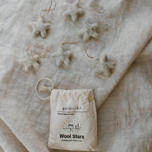 Stars of Wonder - Natural Wool Dekoration Goldrick