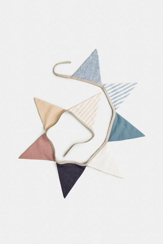 MagicLinen - Wimpel aus Leinen Girlande MagicLinen