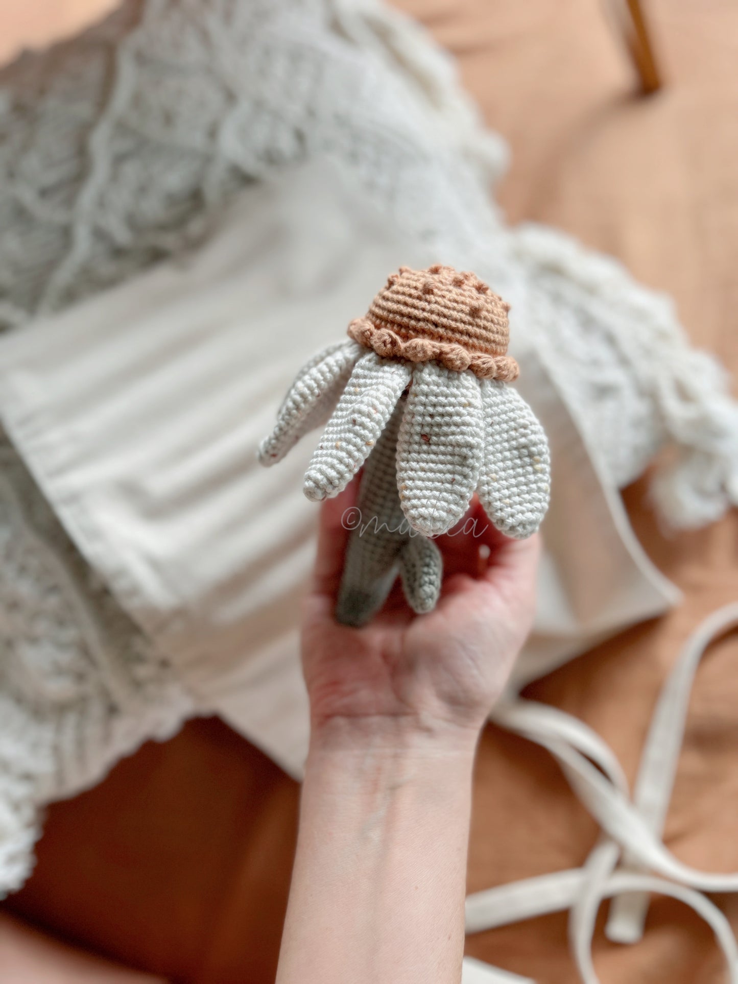 Amigurumi Rassel Häkelanleitung Sonnenhut Blume (Digital Download in Deutsch & Englisch) Häkelanleitung ma'lea