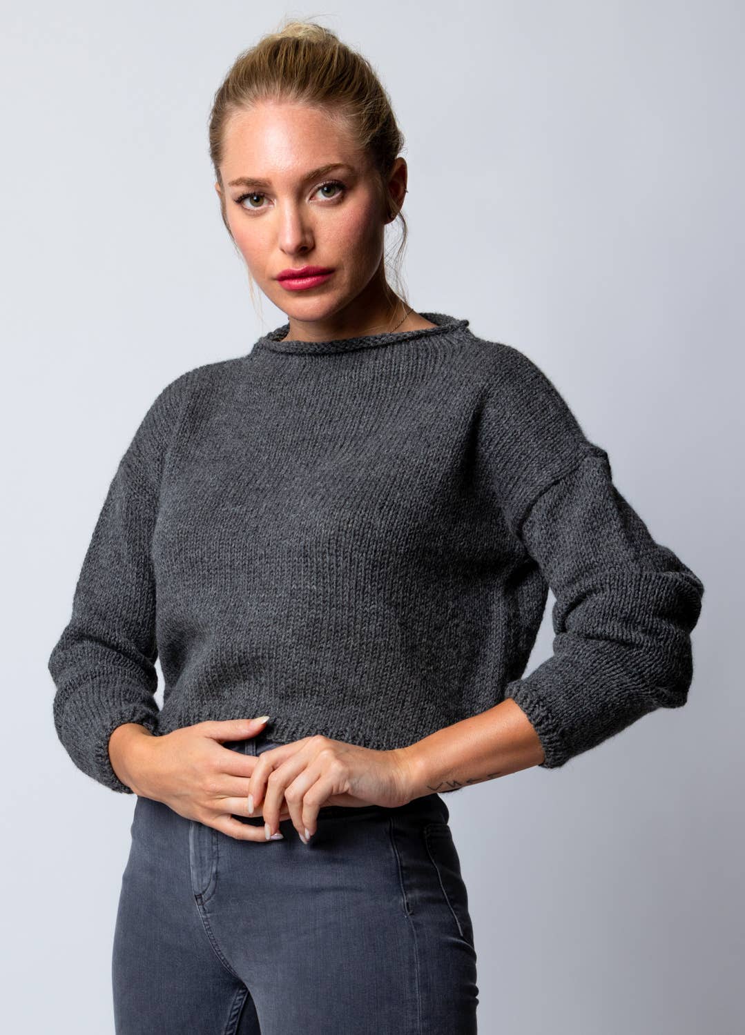 Knitting set - Tactile sweater: Baby Alpaca / Dark Grey