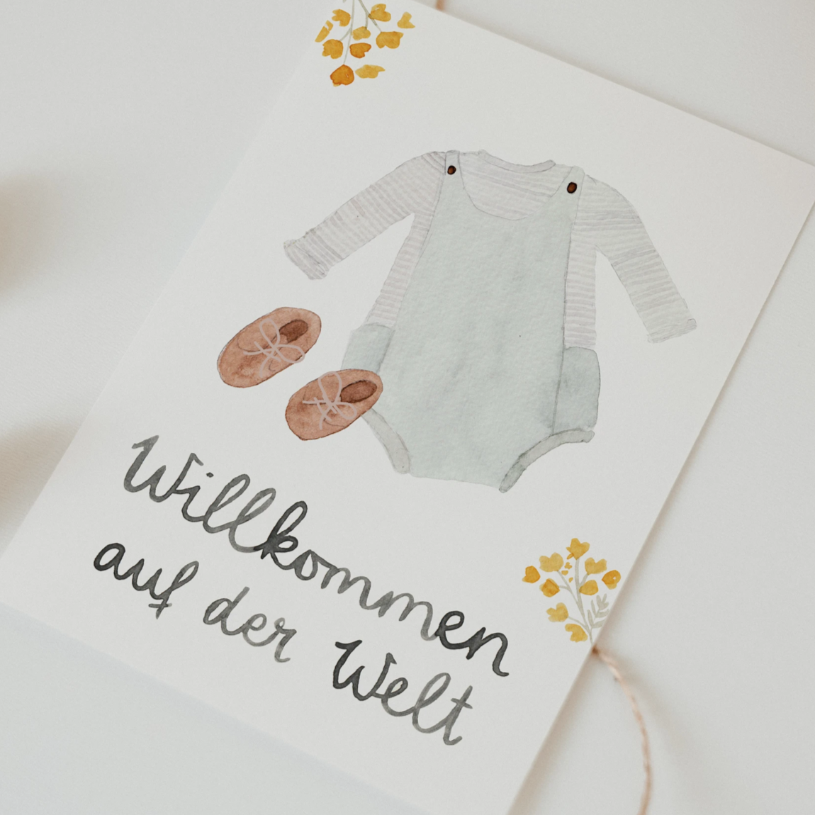 Willkommen auf der Welt Postkarte – Herzlich Willkommen zu neuen Abenteuern! - Malea.boutique