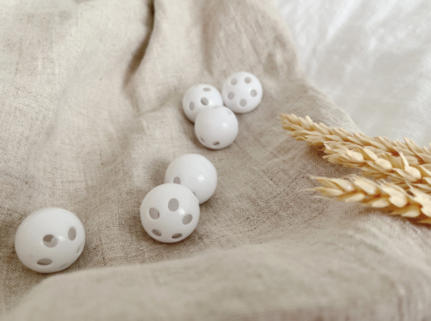 rattle balls