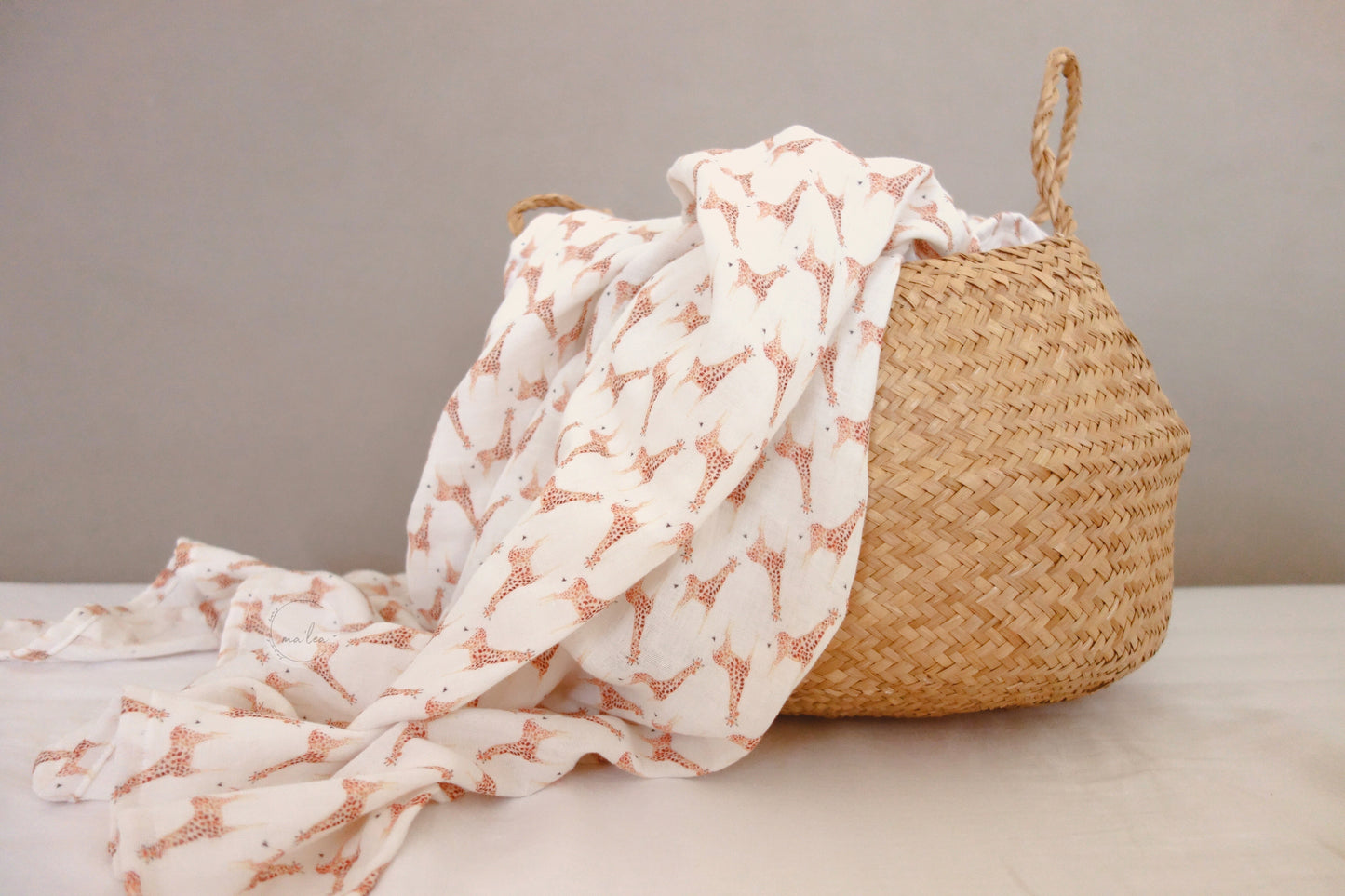 Musseline Sommerdecke mit Giraffenmotiv