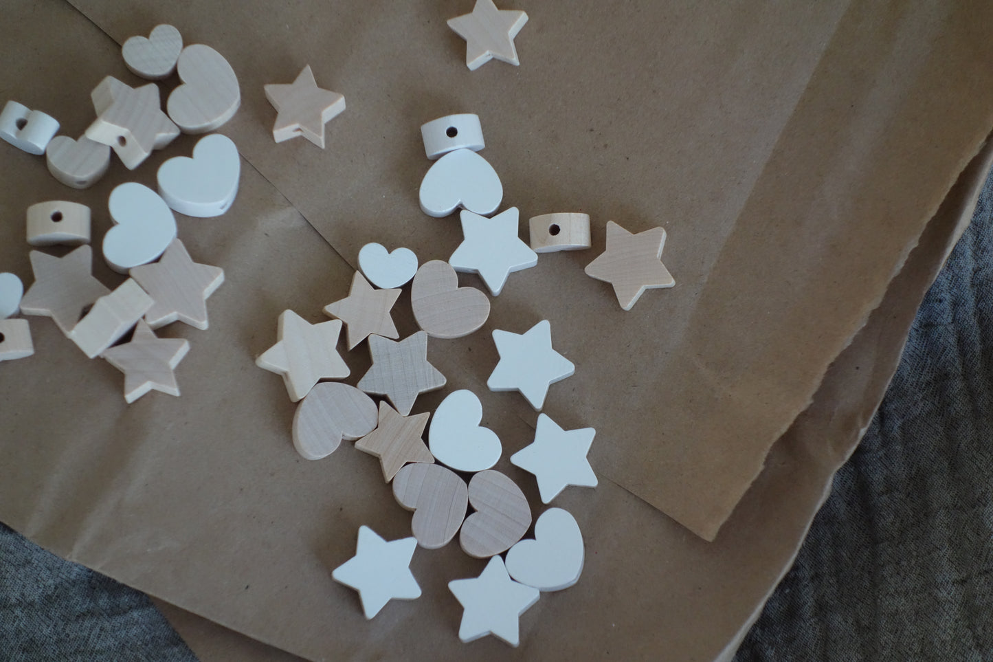 Motif bead midi heart white