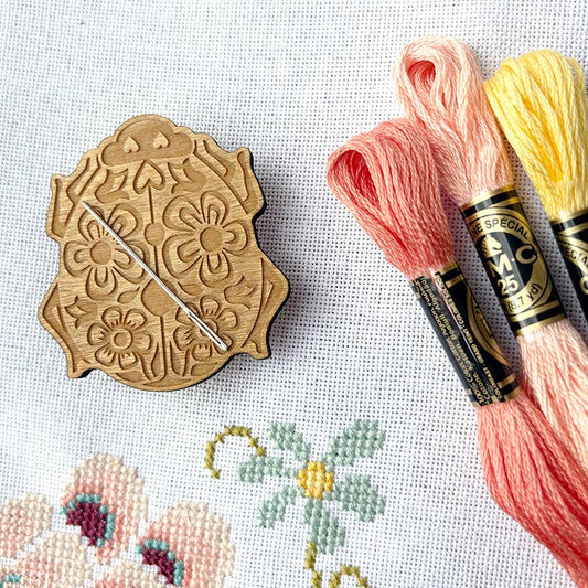 Love Poppet - Marienkäfer - Magnetischer Nadelhalter Nadelhalter Love Poppet