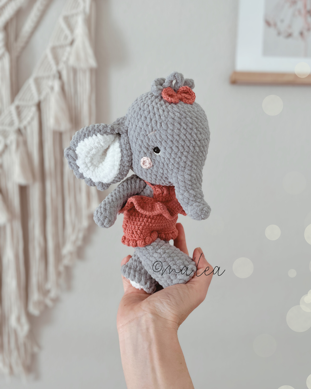 Amigurumi Elefant Häkelanleitung Ayala (Digital Download in Deutsch) - Malea.boutique