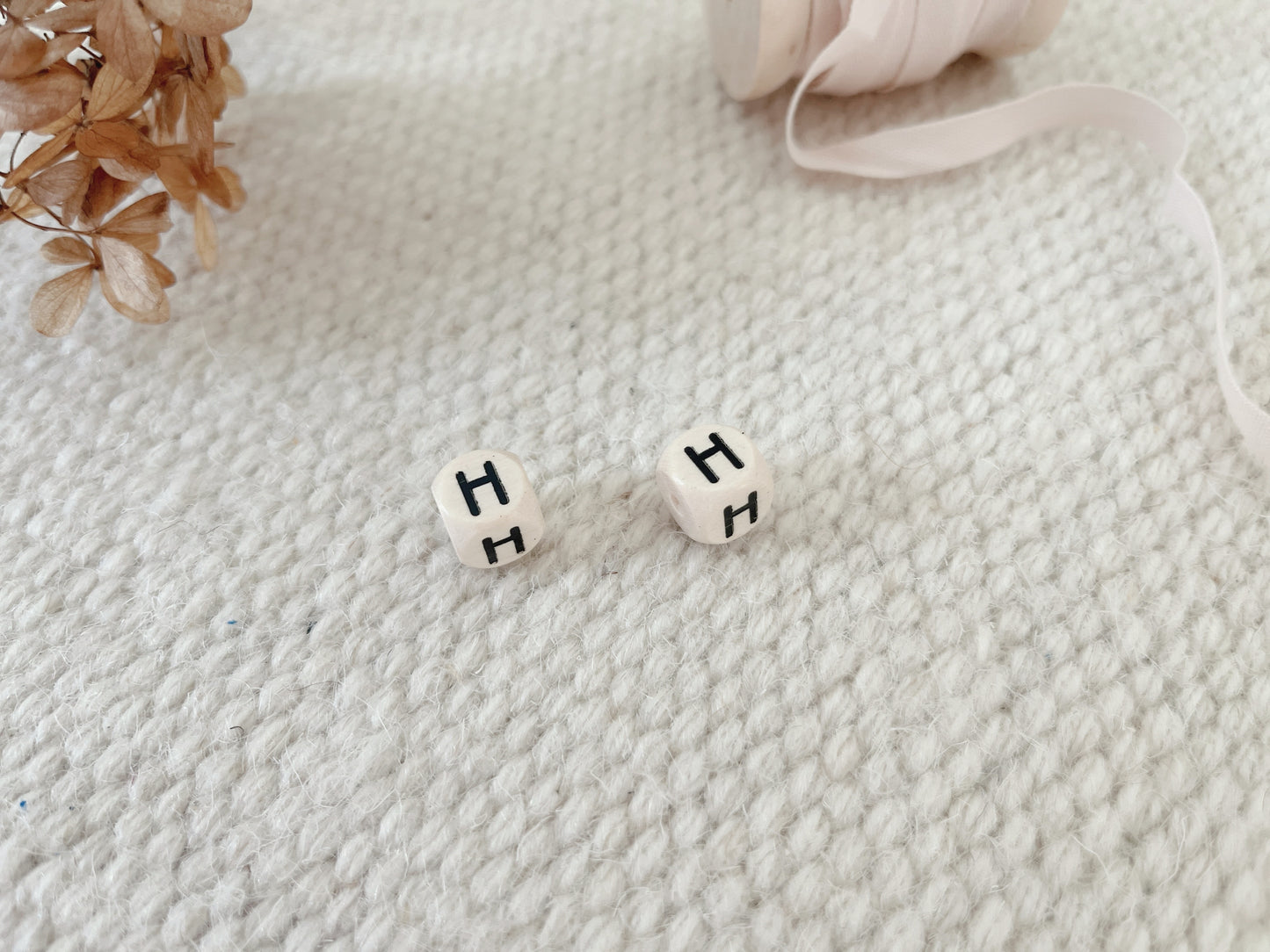 Geprägte Buchstabenwürfel, 10 mm, H